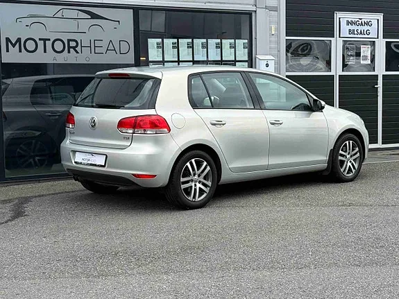 Volkswagen Golf Vi 2010 photo 3