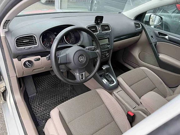 Volkswagen Golf Vi 2010 photo 5