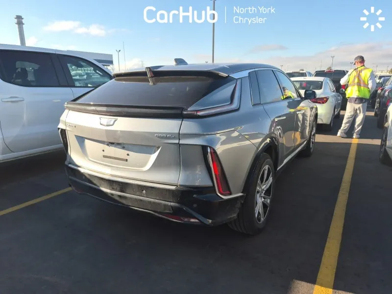 Cadillac Lyriq 2024 photo 2