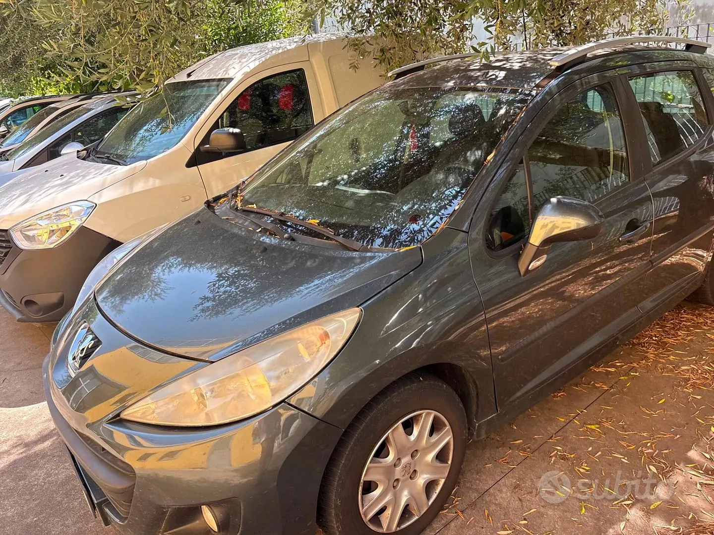 Peugeot 207 2010 photo 4