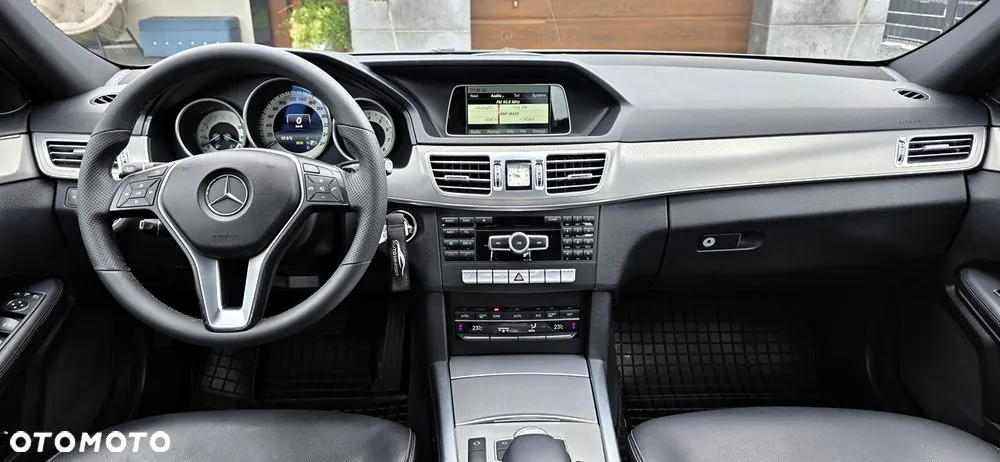 Mercedes-Benz E-Class 2013 photo 5