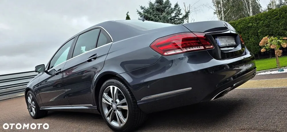 Mercedes-Benz E-Class 2013 photo 3