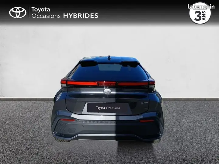 Toyota C-Hr 2025 photo 4