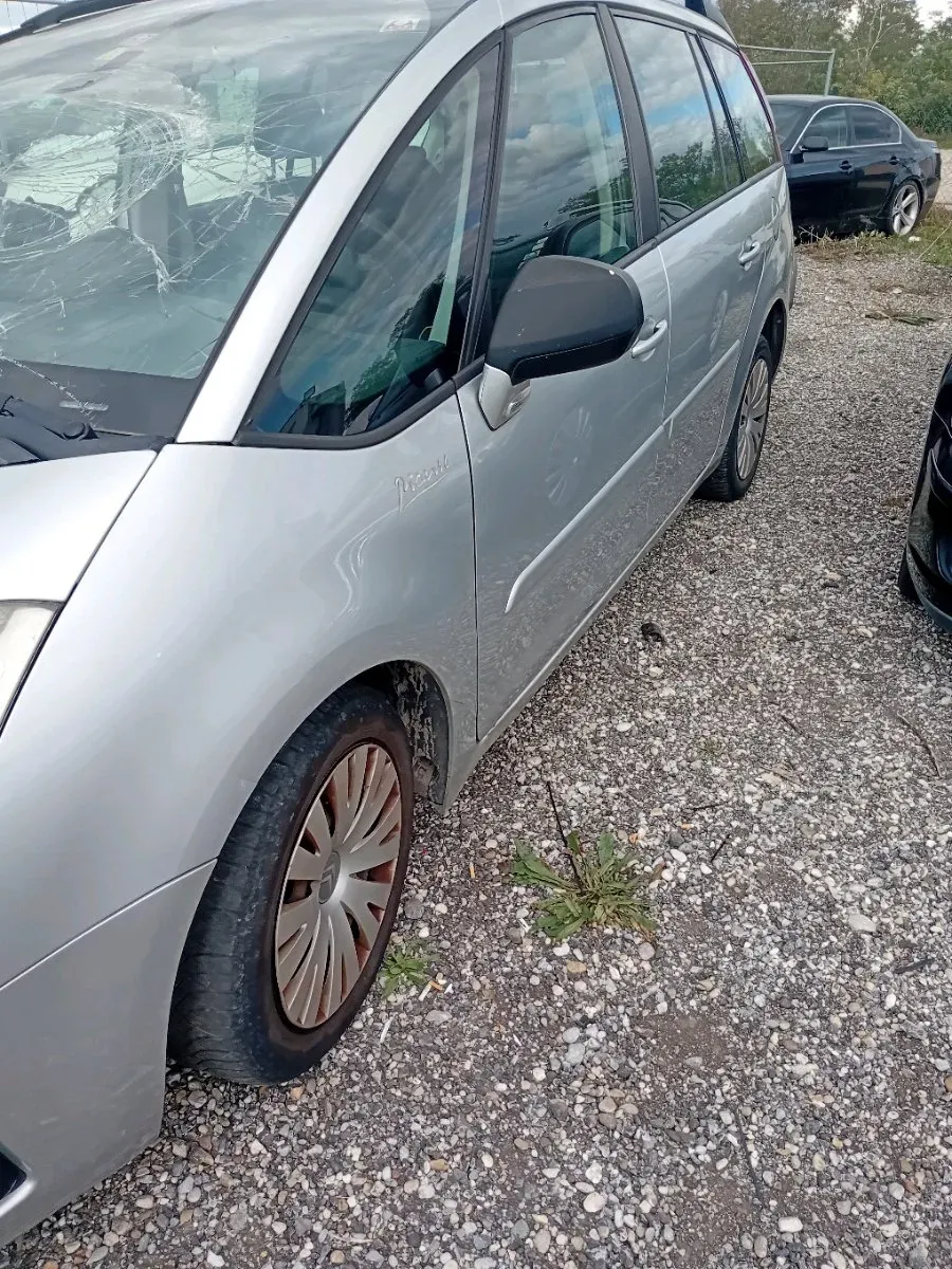 Citroen C4 Picasso 2007 photo 2