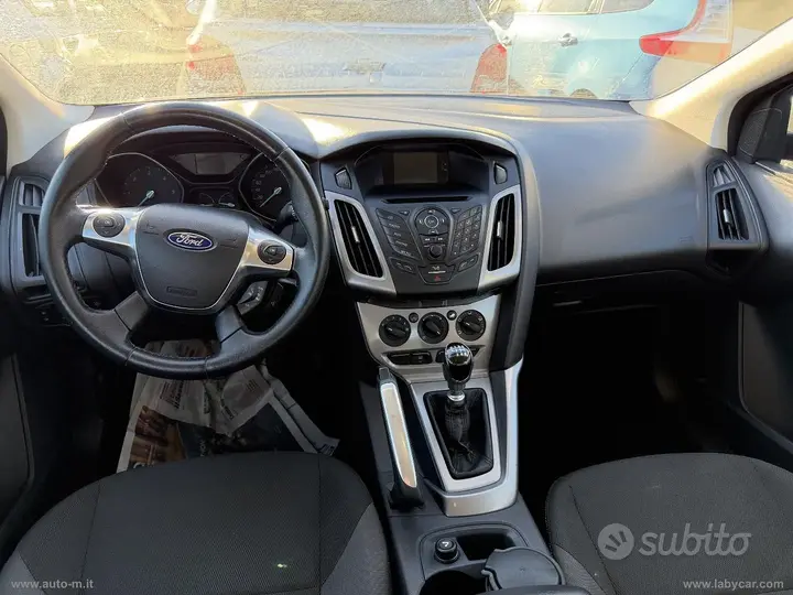 Ford Focus 2011 photo 5