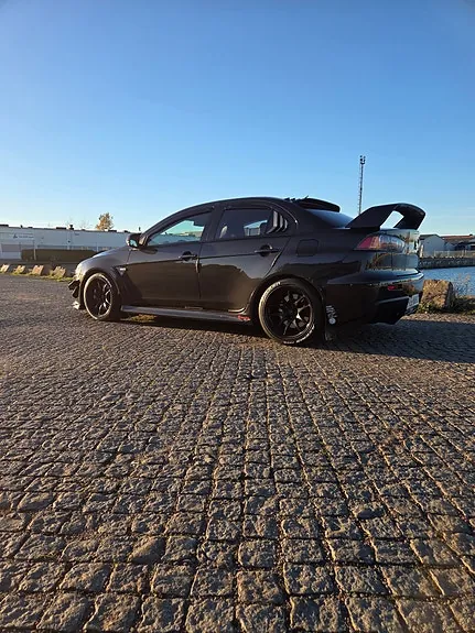 Mitsubishi Lancer 2011 photo 4