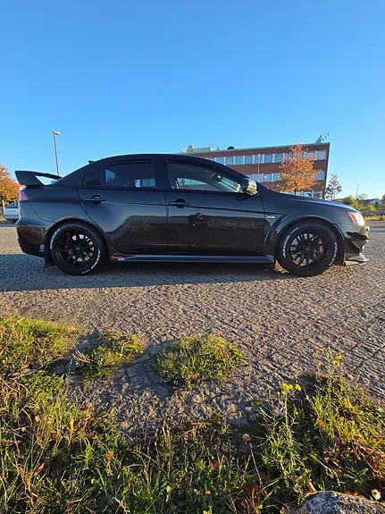 Mitsubishi Lancer 2011 photo 5