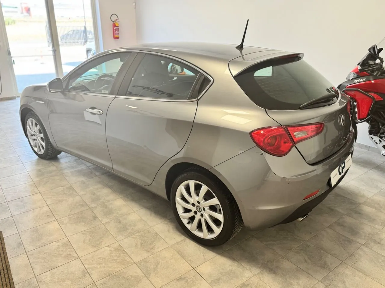 Alfa Romeo Giulietta 2016 photo 4