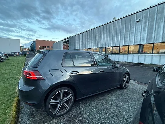 Volkswagen Golf 2015 photo 3