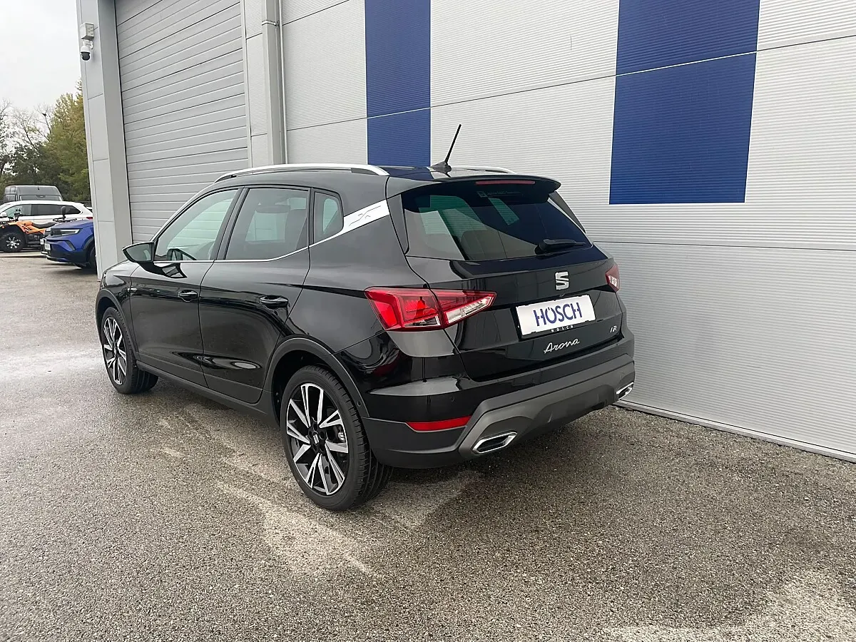 Seat Arona 2023 photo 3