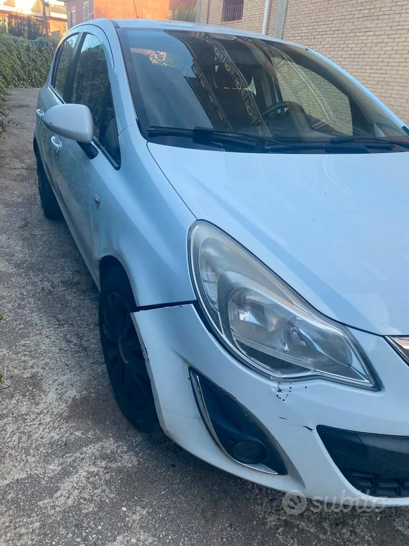 Opel Corsa 2011 photo 4