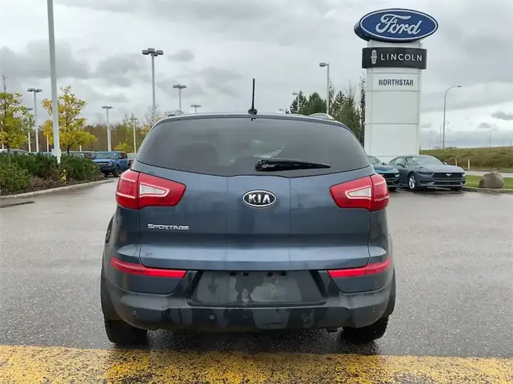Kia Sportage 2011 photo 4