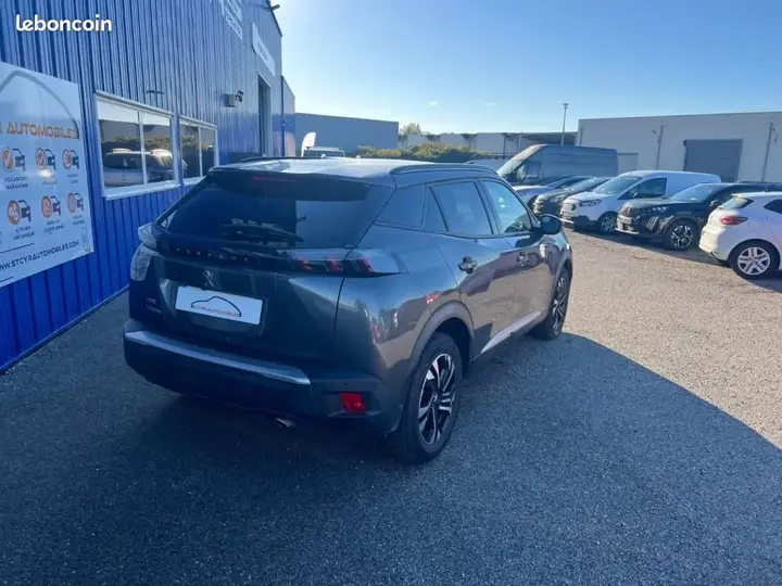 Peugeot 2008 2022 photo 3