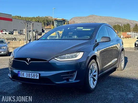 Tesla Model X