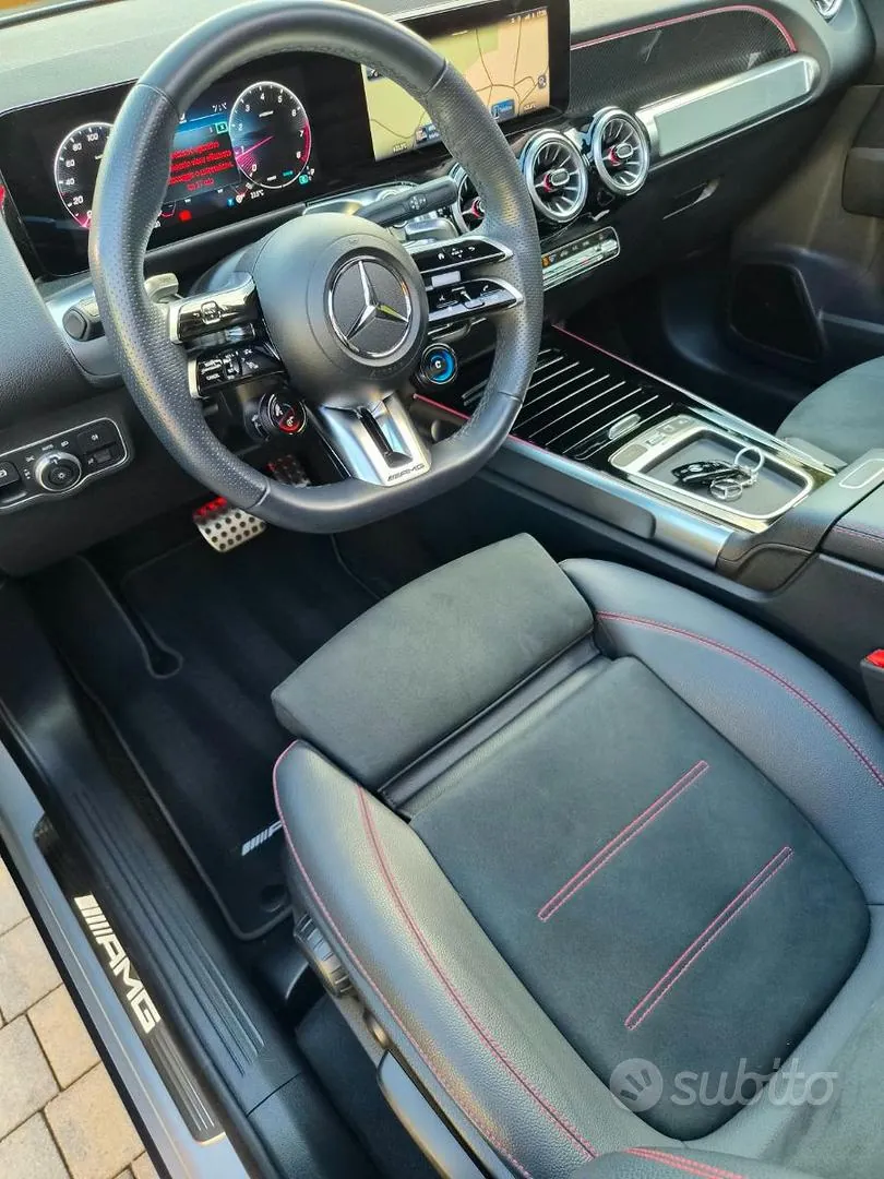 Mercedes-Benz Glb 2025 photo 4