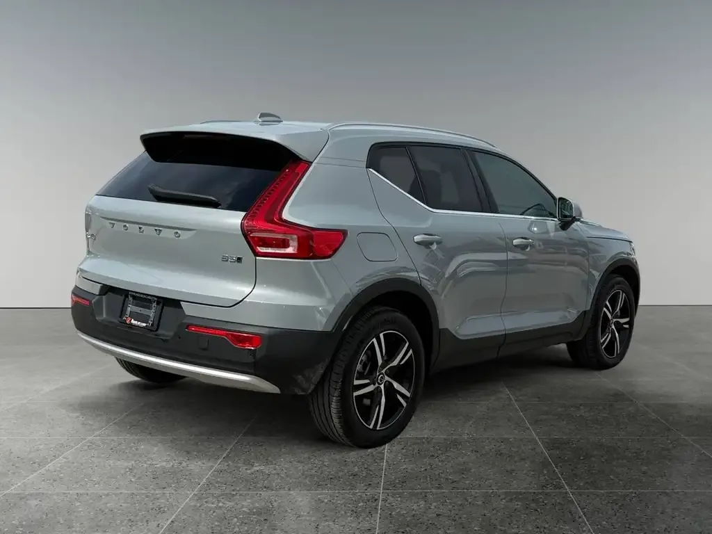 Volvo Xc40 2025 photo 5