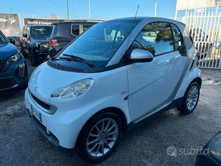 Smart Fortwo 2009 photo 3