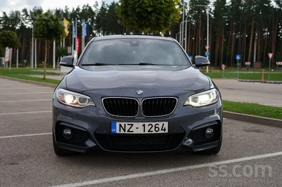 BMW F22 2016 photo 3