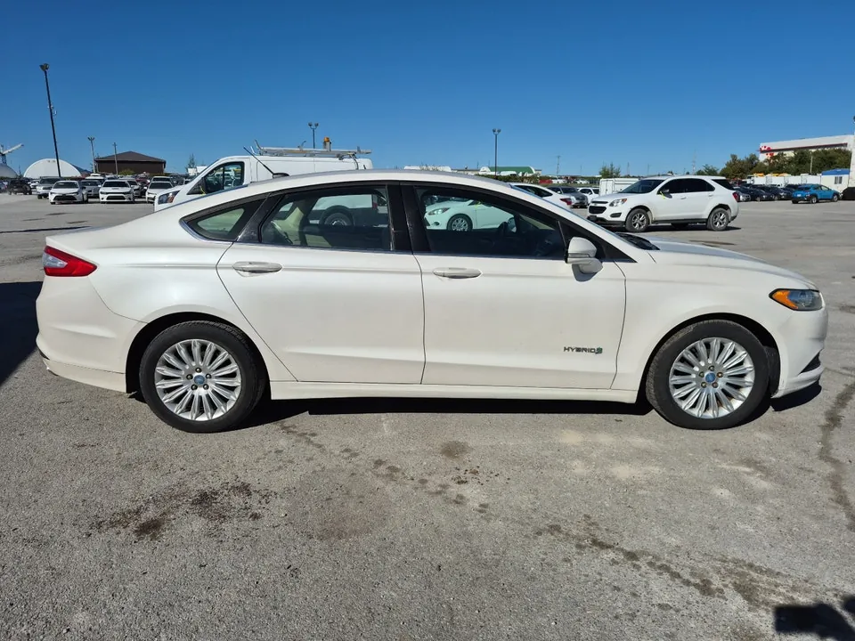 Ford Fusion 2013 photo 4