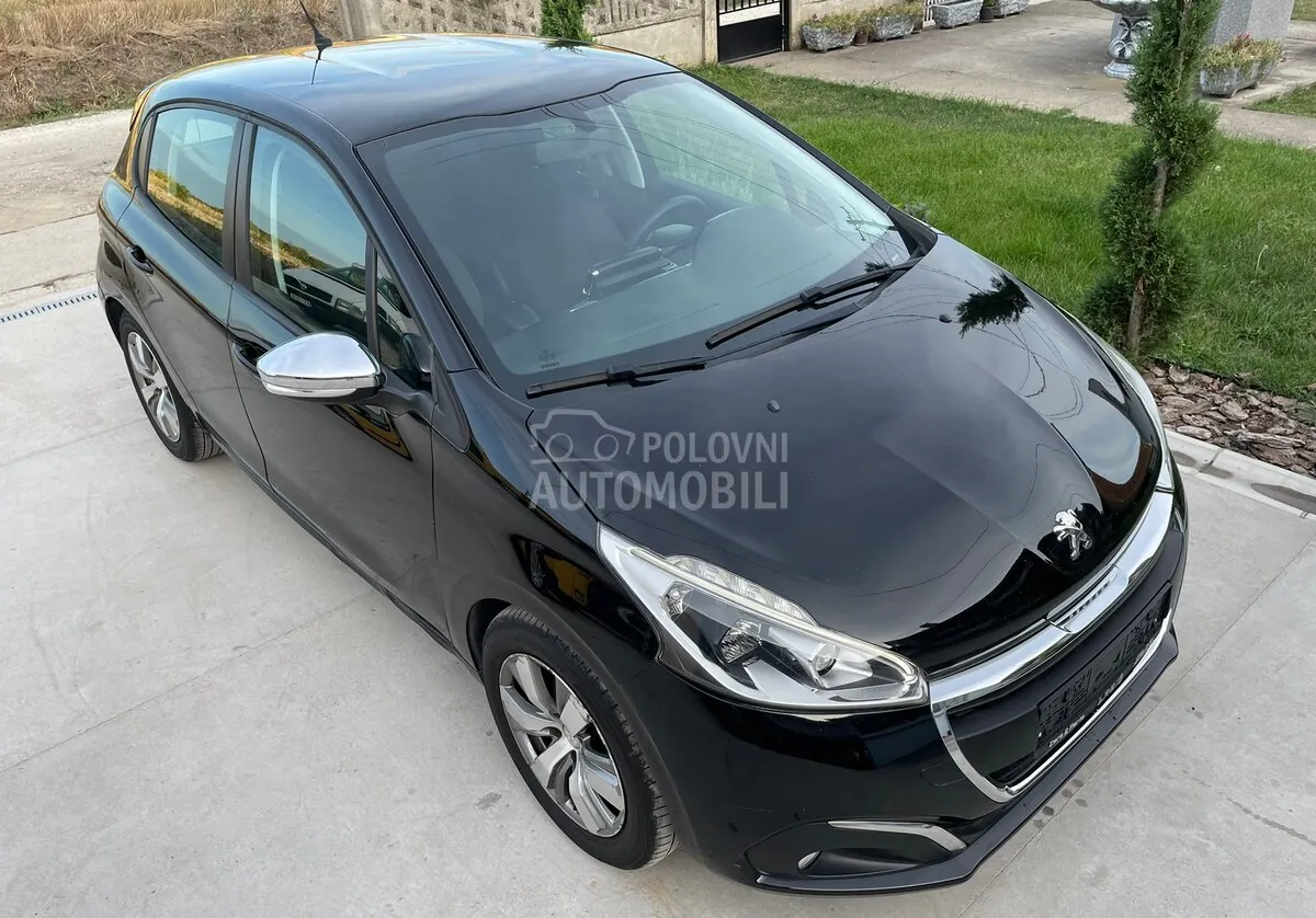 Peugeot 208 2016 photo 4