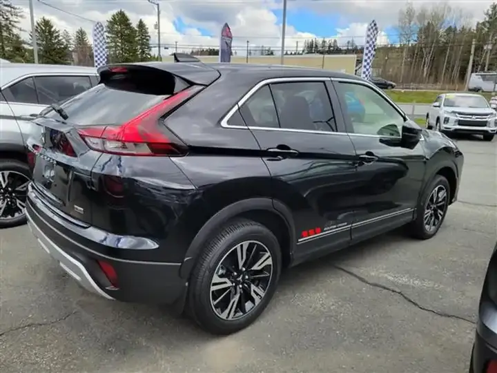 Mitsubishi Eclipse Cross 2026 photo 4