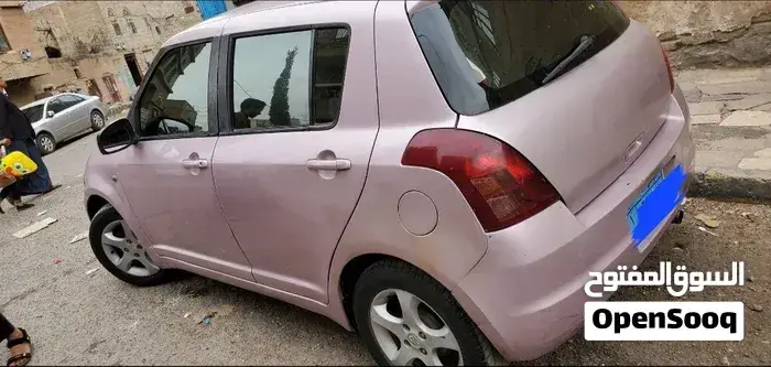 Suzuki Swift 2007 photo 3