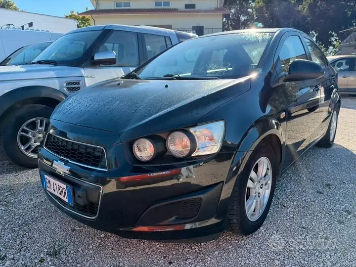 Chevrolet Aveo 2012 photo 2