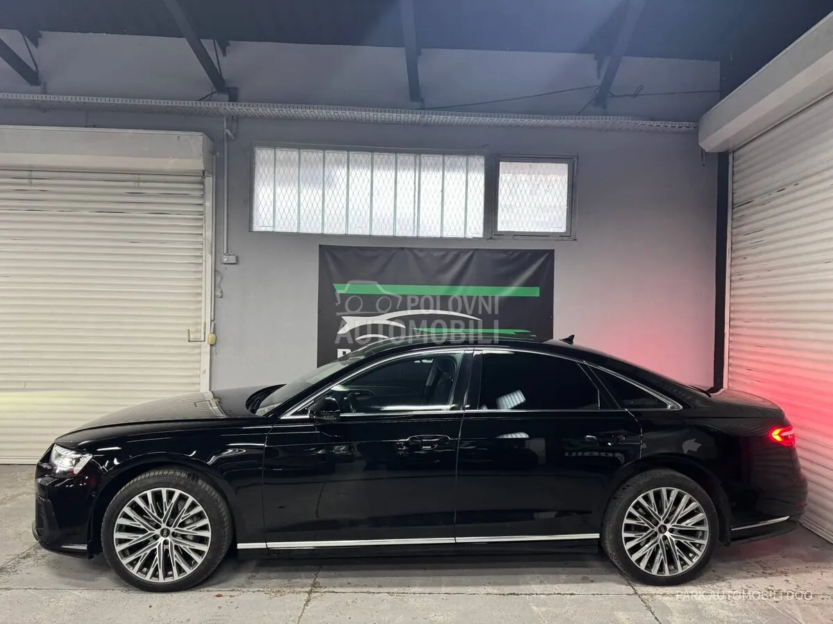 Audi A8 2023 photo 4