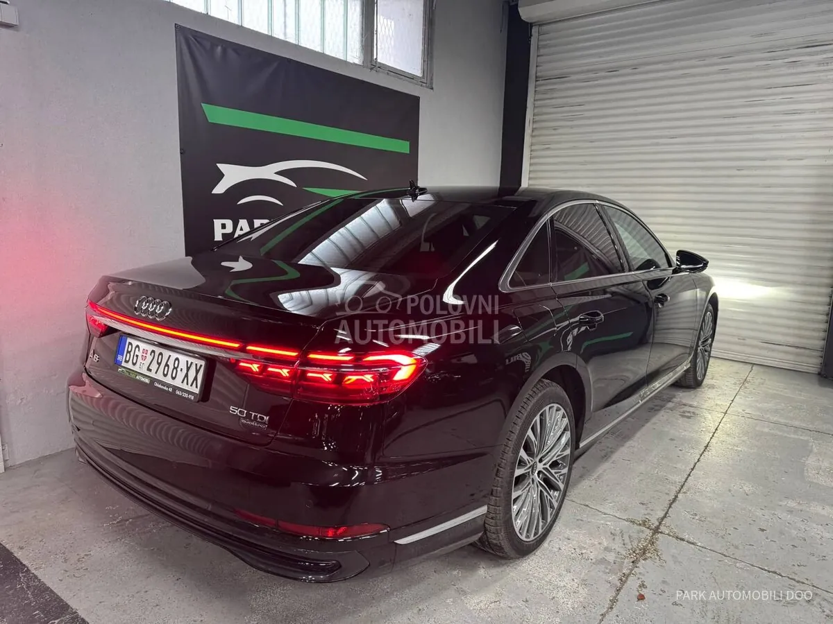 Audi A8 2023 photo 5