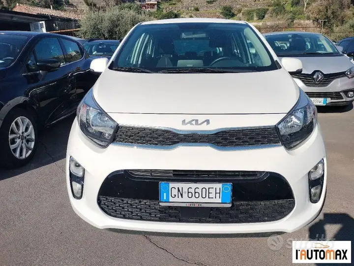 Kia Picanto 2023 photo 2