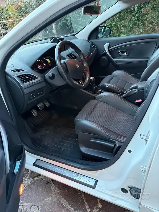 Renault Megane 2014 photo 5