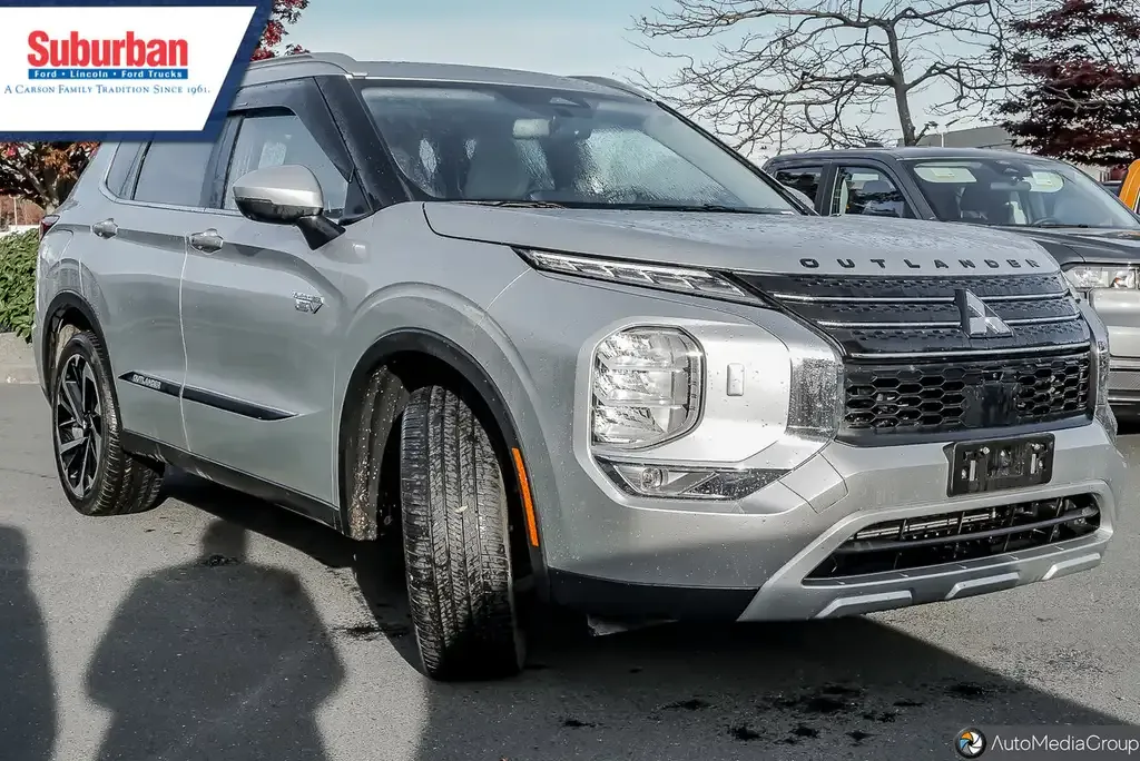 Mitsubishi Outlander 2023 photo 3