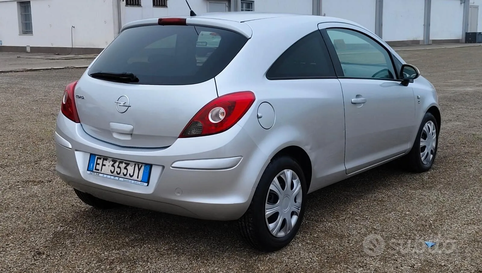 Opel Corsa 2011 photo 5