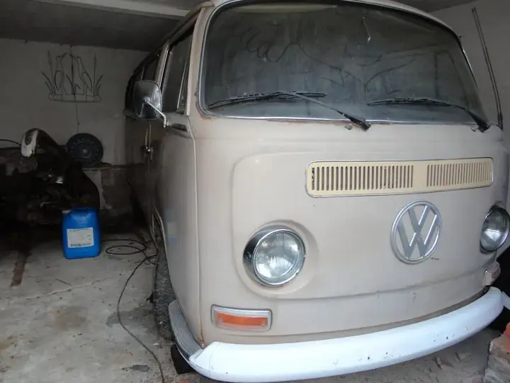 Volkswagen T2