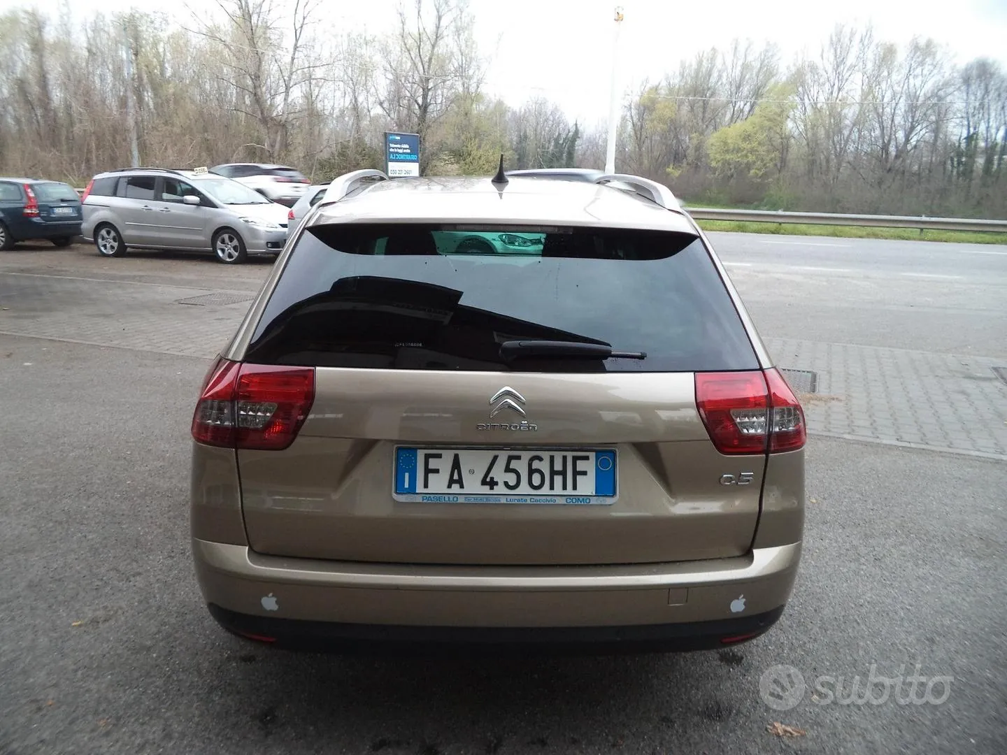Citroen C5 2015 photo 2