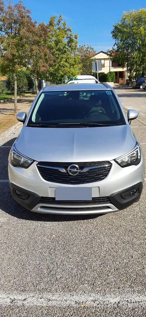 Opel Crossland X 2019 photo 2
