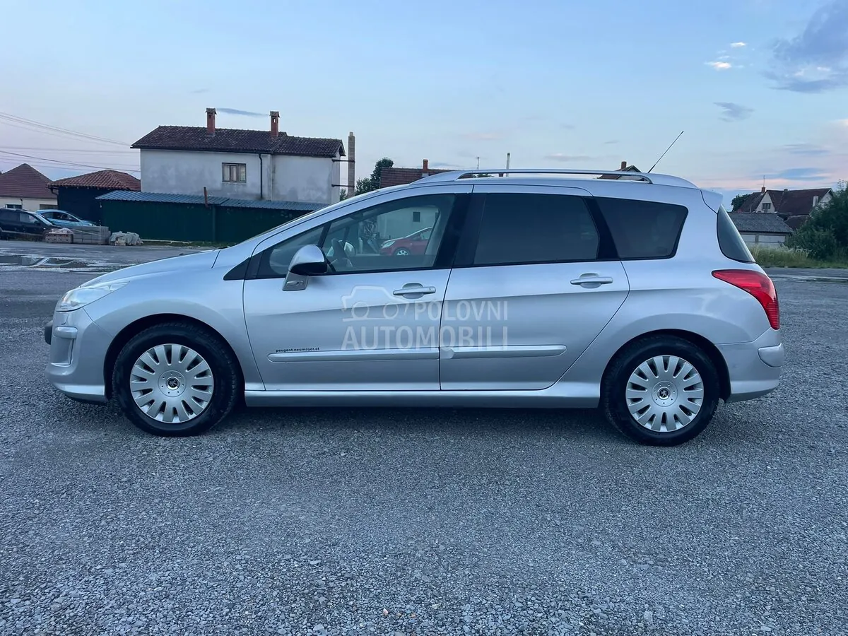 Peugeot 308 2009 photo 4