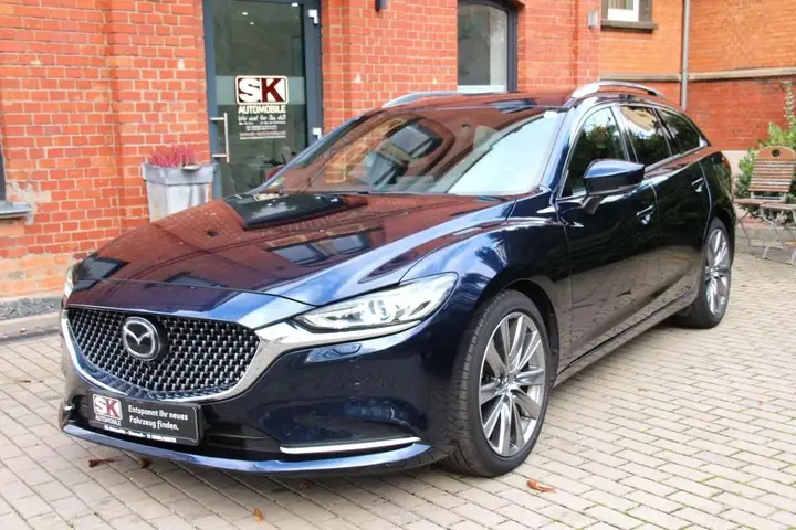 Mazda 6