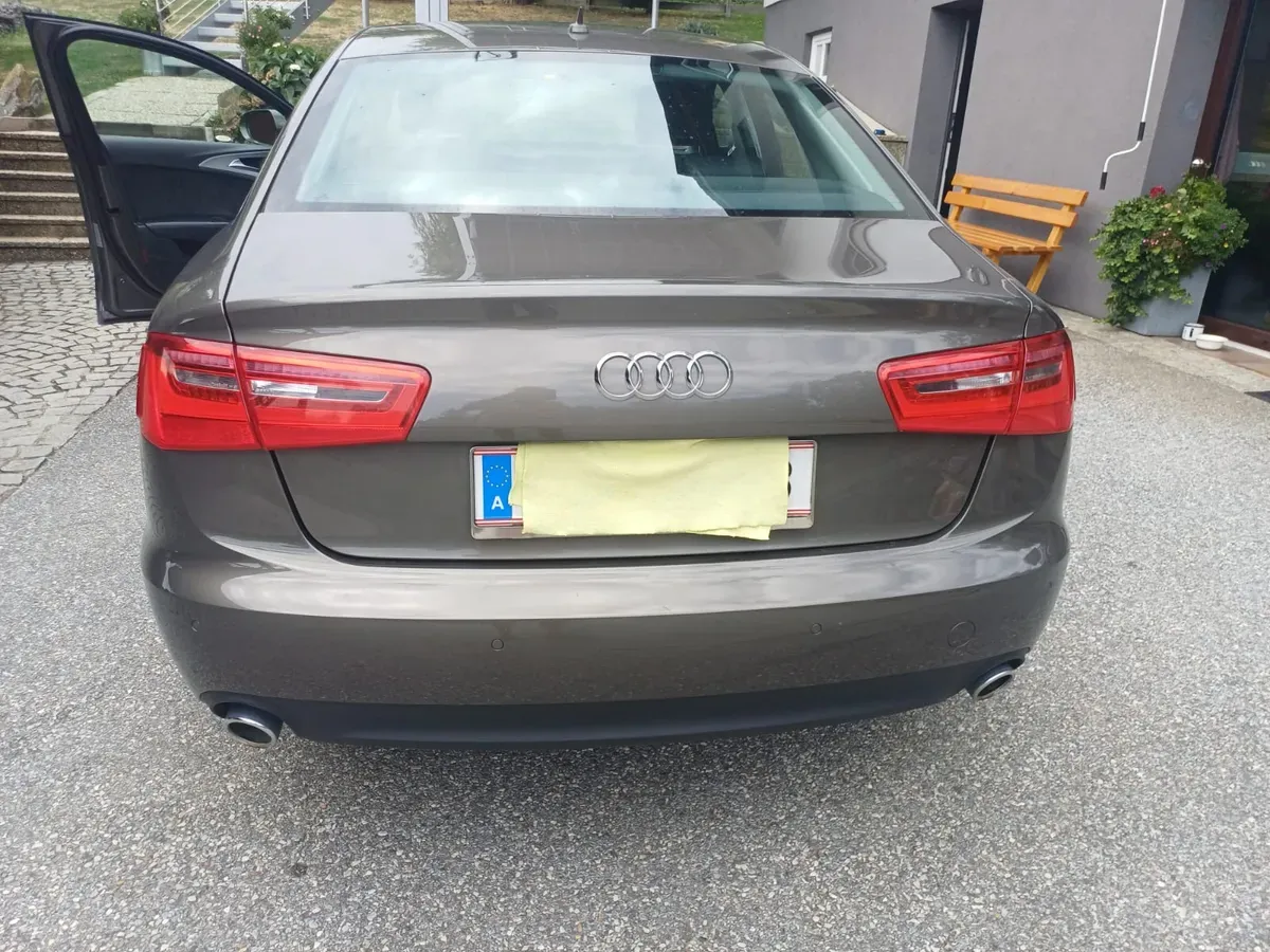 Audi A6 2015 photo 2