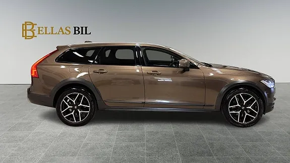 Volvo V90 Cross Country 2018 photo 2