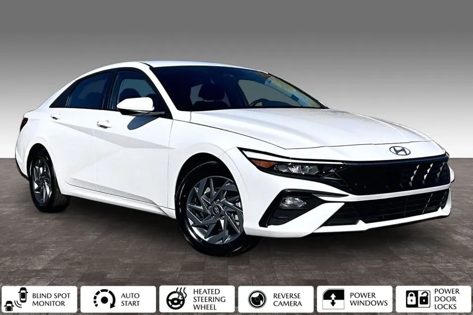 Hyundai Elantra 2025 photo 2