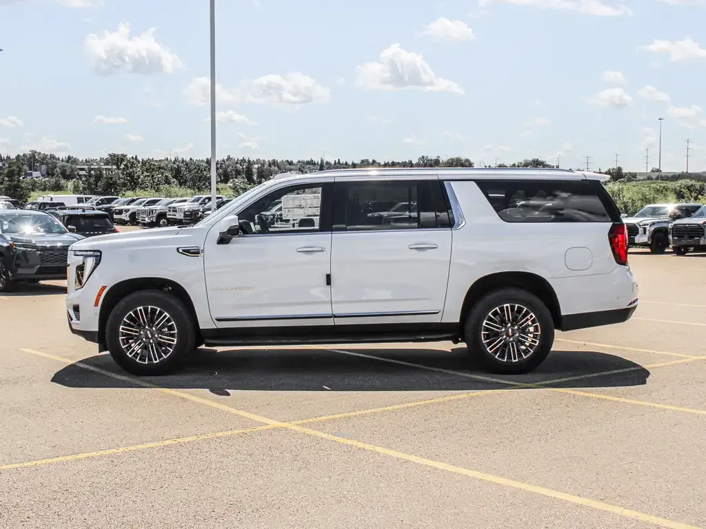 GMC Yukon 2026 photo 5