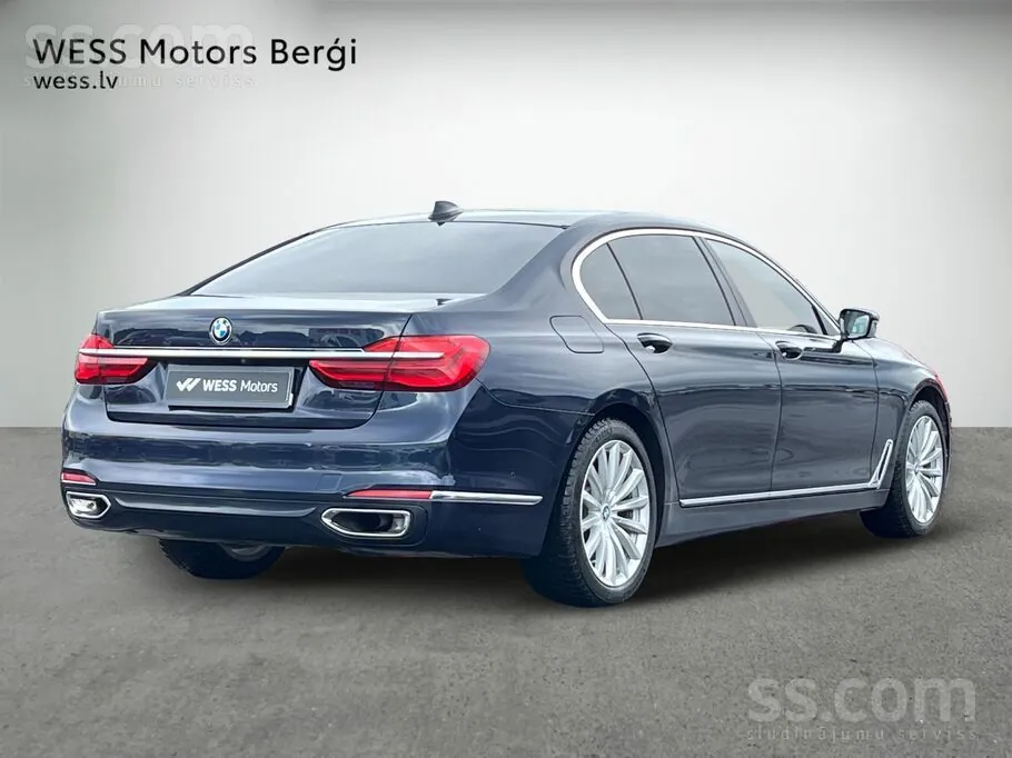BMW 750Ld 2018 photo 2