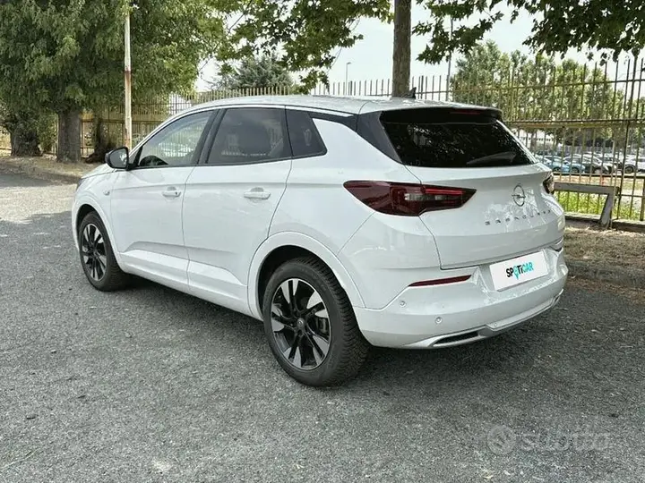 Opel Grandland 2022 photo 3