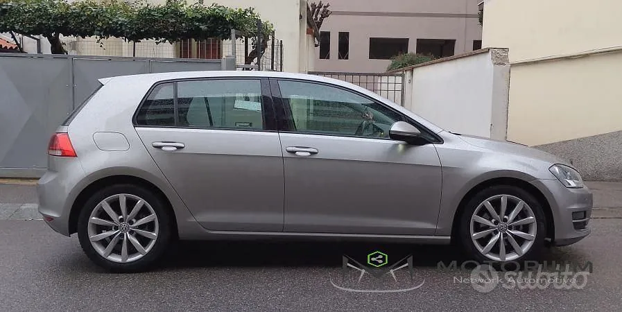 Volkswagen Golf 2013 photo 2
