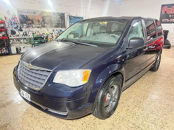 Chrysler Town & Country 2008 photo 3