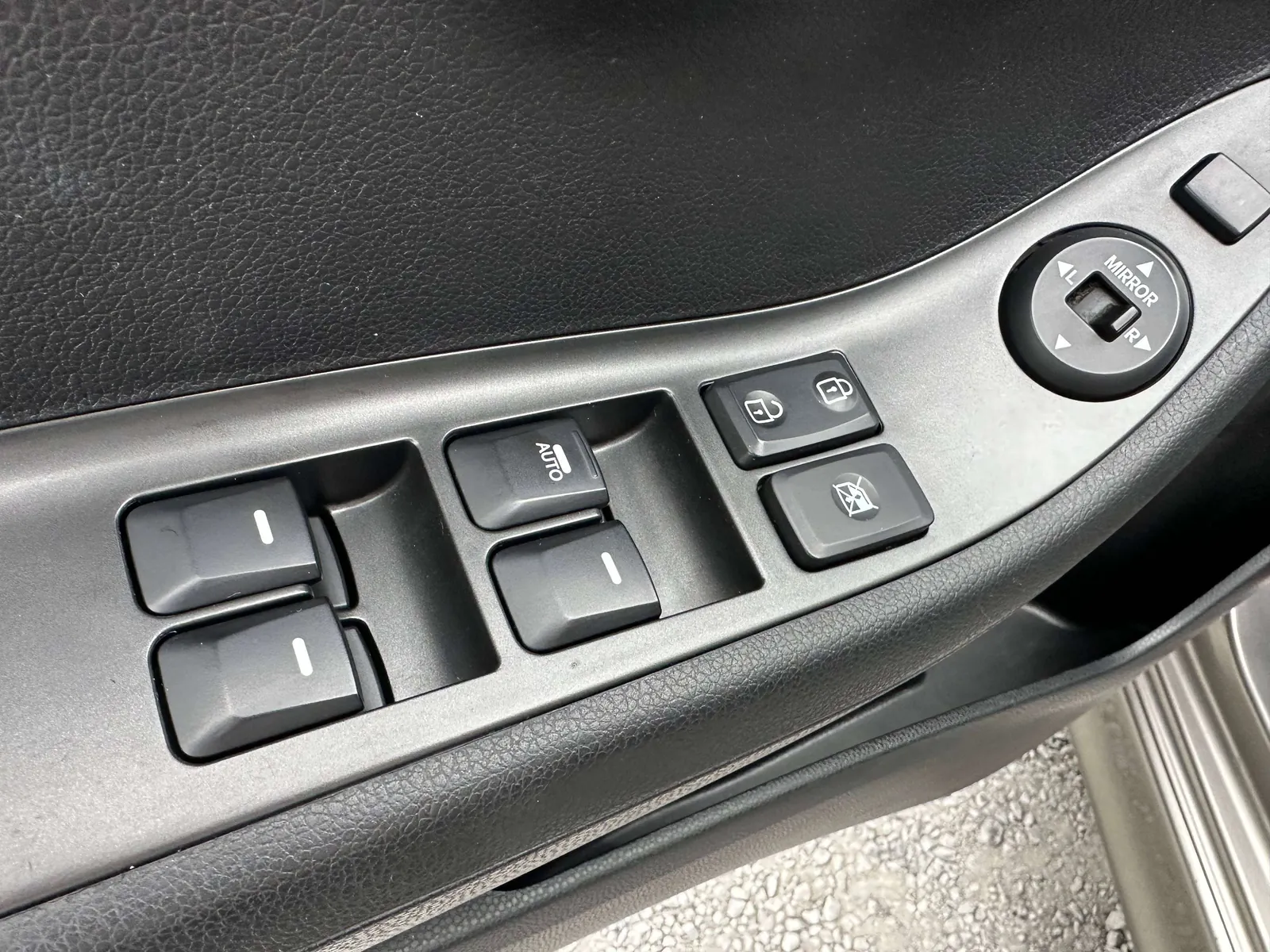 Kia Picanto 2011 photo 5