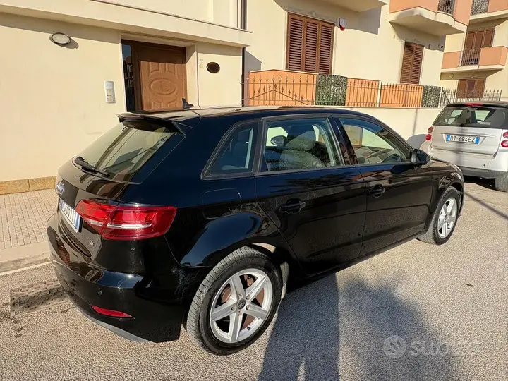 Audi A3 2017 photo 2