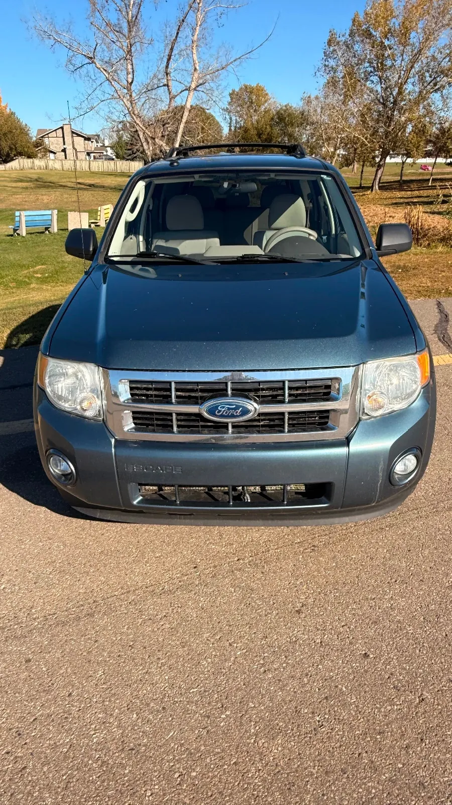Ford Escape 2012 photo 2
