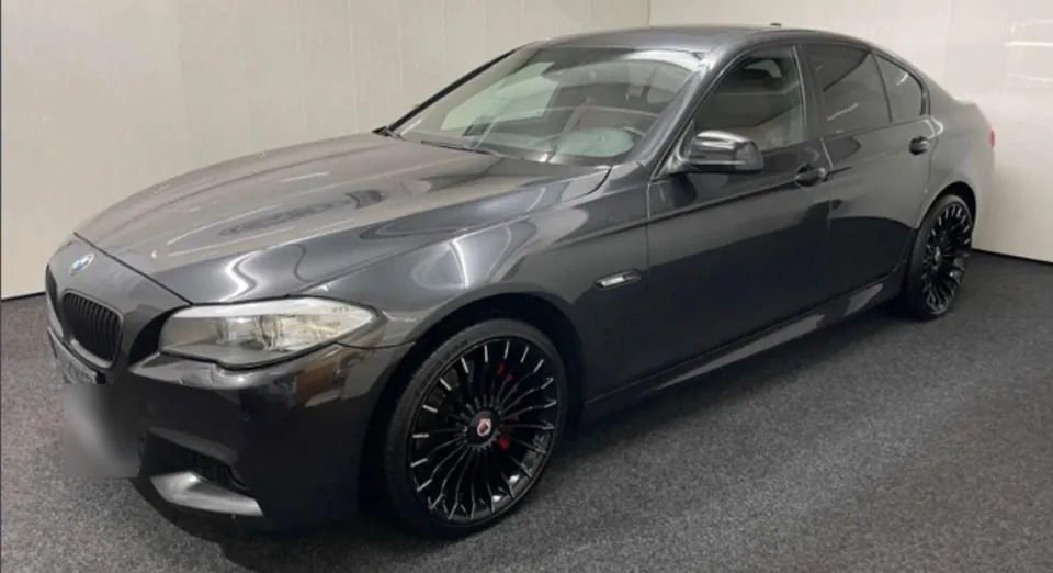 BMW F10